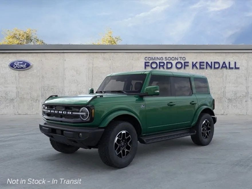 2025 Ford Bronco Outer Banks photo 1