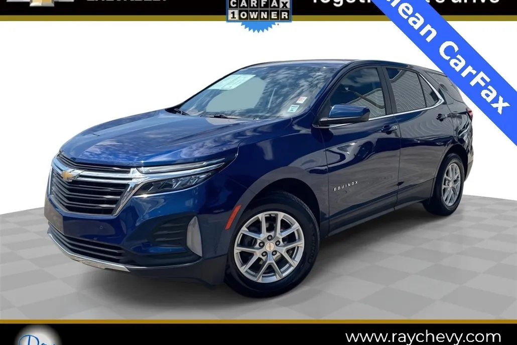 2023 Chevrolet Equinox LT photo 1