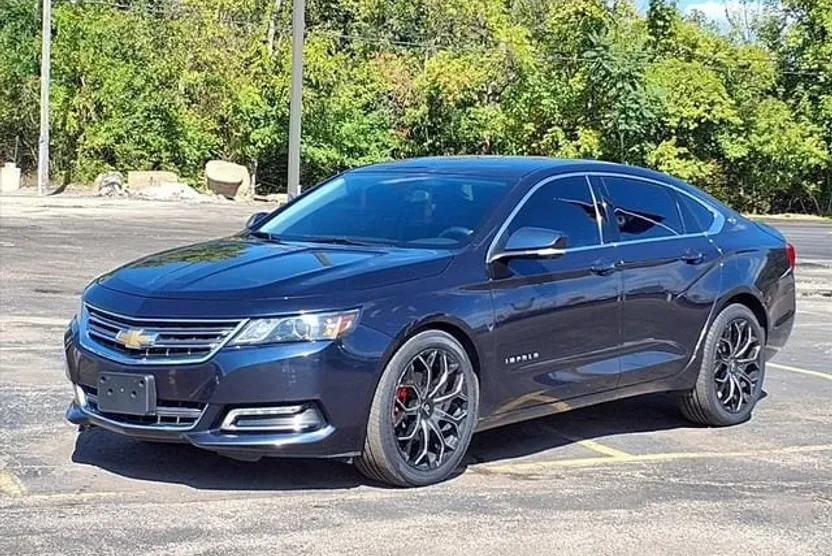 2019 Chevrolet Impala 1LT photo 1