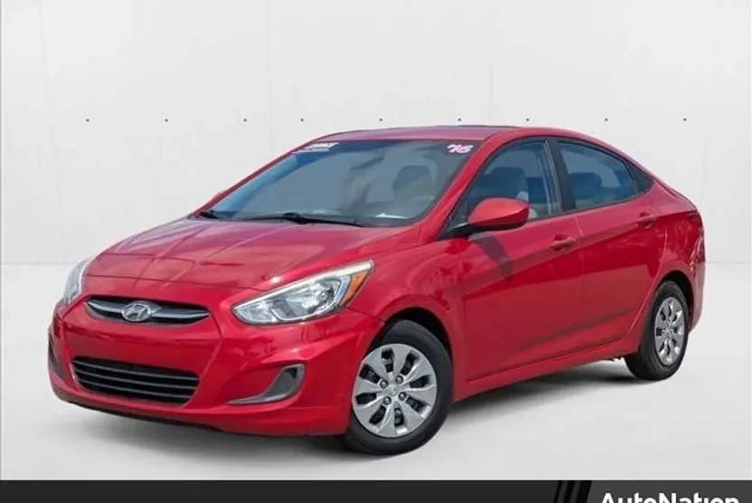 2016 Hyundai Accent SE photo 1