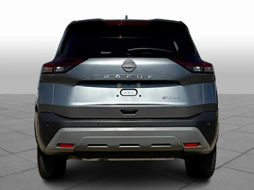 2023 Nissan Rogue SV photo 1