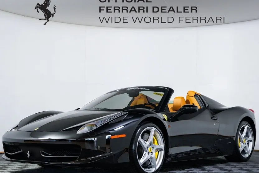 2015 Ferrari 458 Spider Base photo 1