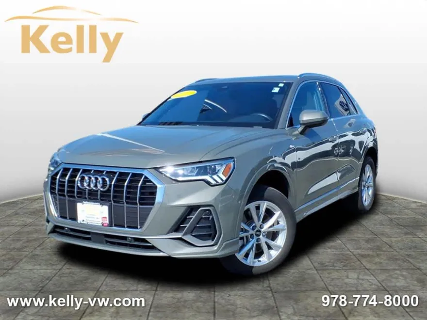 2023 Audi Q3 S line Premium photo 1