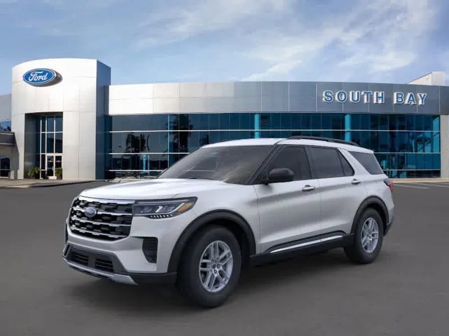 2025 Ford Explorer photo 1