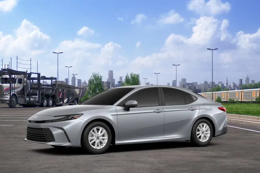 2026 Toyota Camry LE photo 1