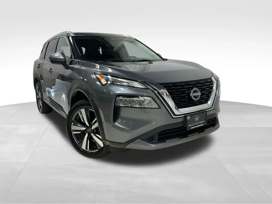 2023 Nissan Rogue SL photo 1