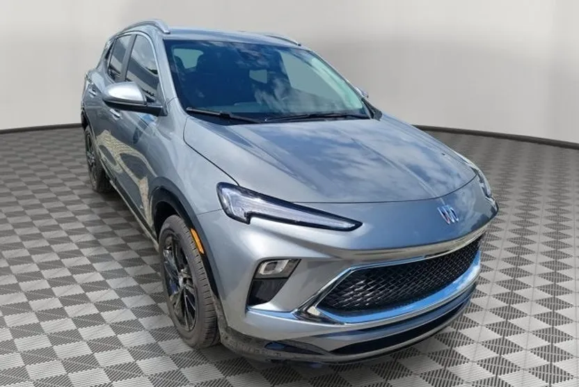 2025 Buick Encore GX Sport Touring photo 1