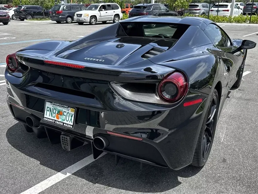 2018 Ferrari 488 Spider photo 1