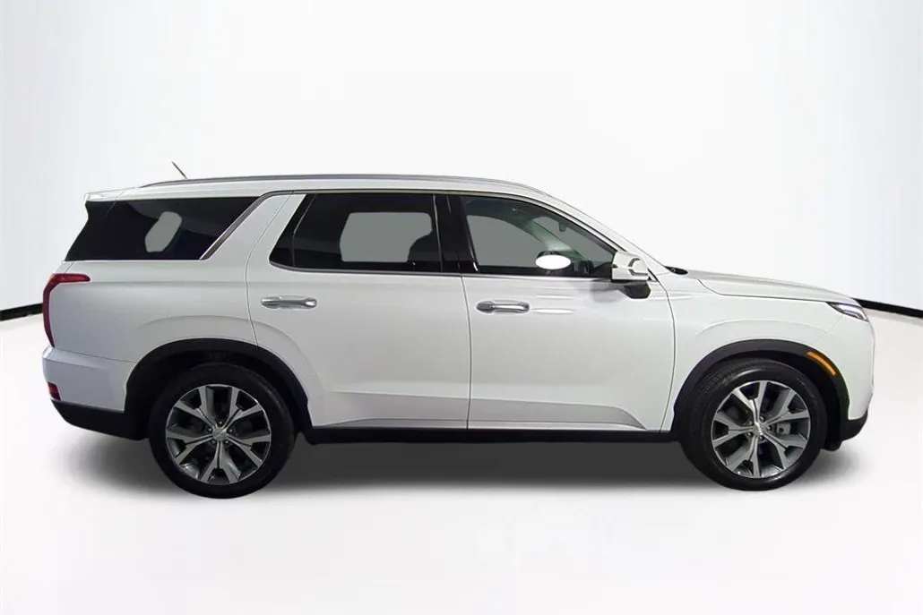 2022 Hyundai Palisade SEL photo 1