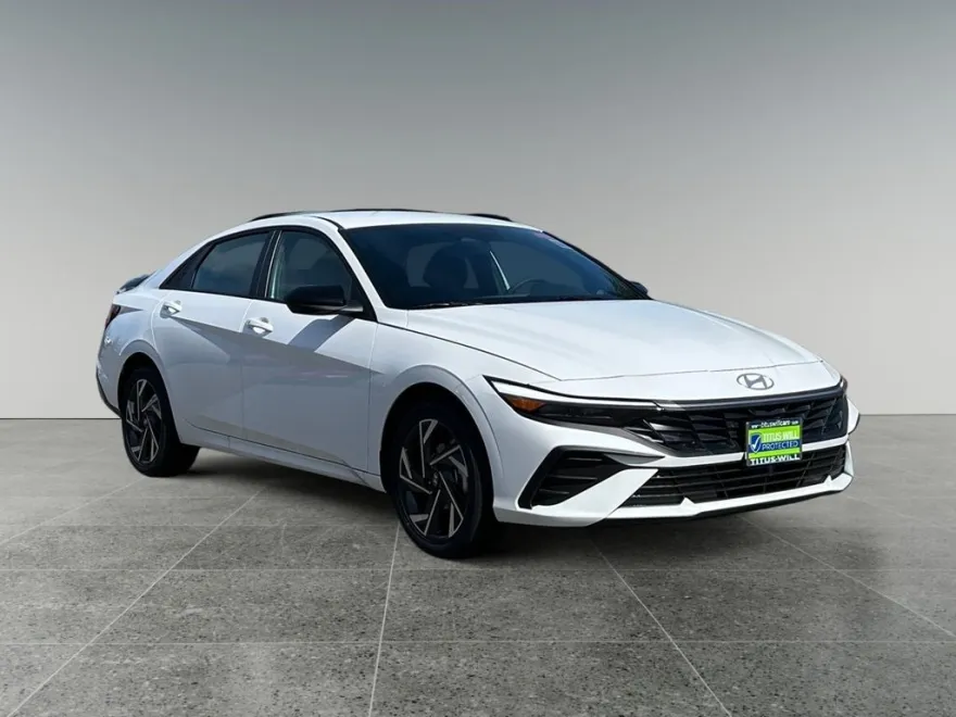 2025 Hyundai Elantra Hybrid SEL Sport photo 1