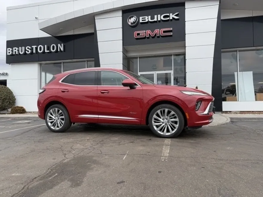 2025 Buick Envision Avenir photo 1