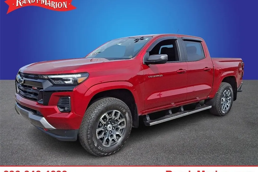 2025 Chevrolet Colorado Z71 photo 1