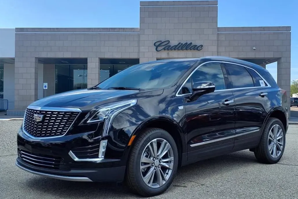 2025 Cadillac XT5 Premium Luxury photo 1