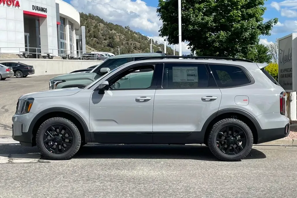 2025 Kia Telluride SX Prestige X-Pro photo 1
