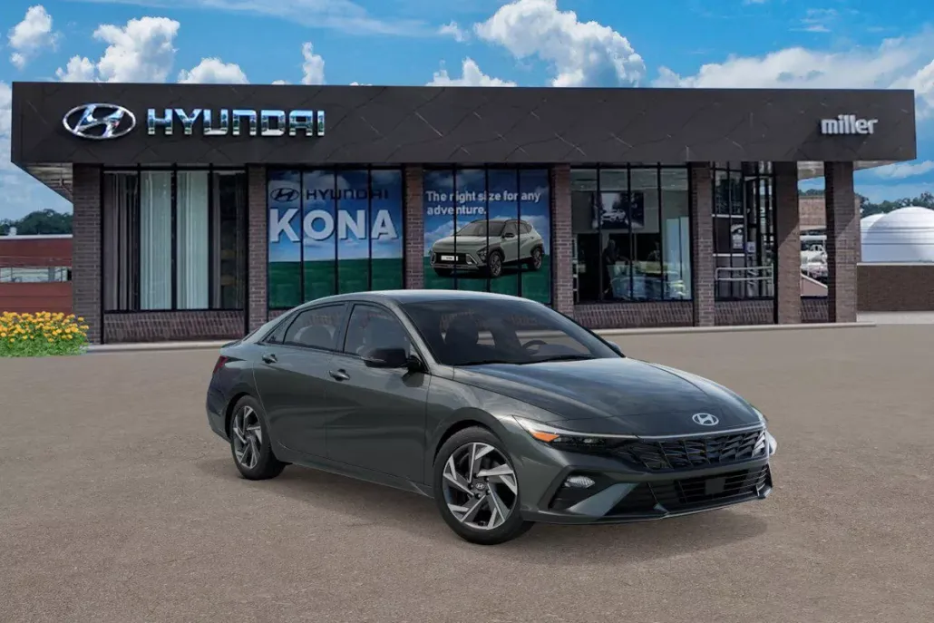 2025 Hyundai Elantra SEL Sport photo 1