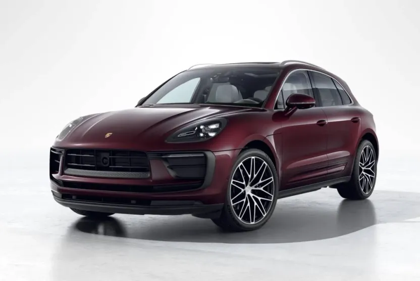 2026 Porsche Macan T photo 1