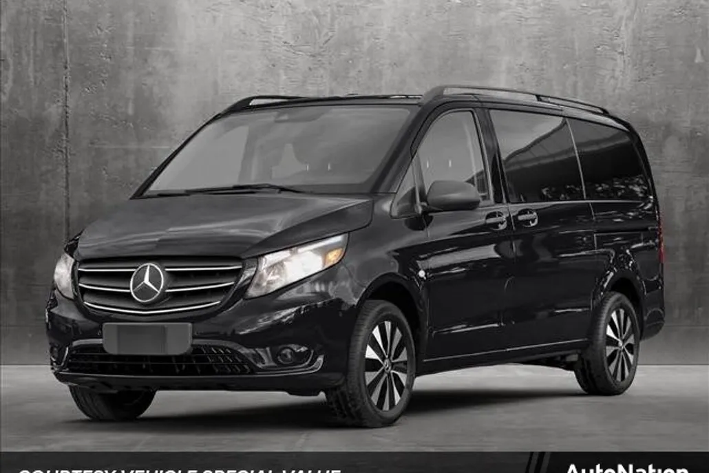 2023 Mercedes Benz Metris Passenger Van photo 1