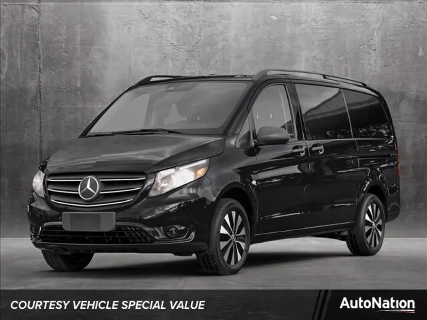 2023 Mercedes Benz Metris Passenger Van photo 1