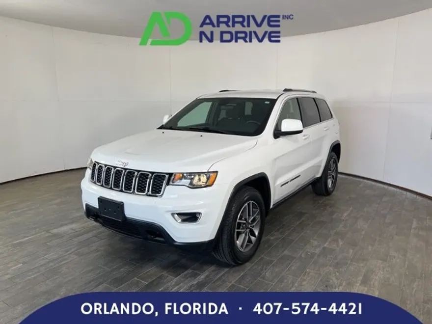 2021 Jeep Grand Cherokee Laredo photo 1