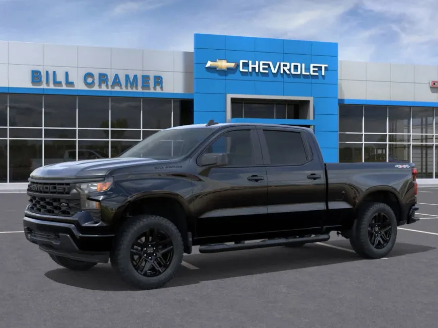 2026 Chevrolet Silverado Custom photo 1