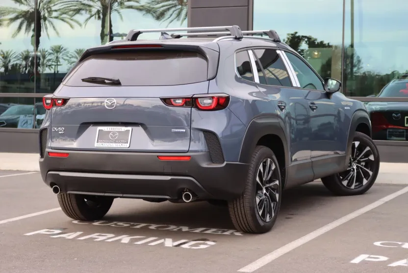2025 Mazda CX-50 Premium Plus photo 1
