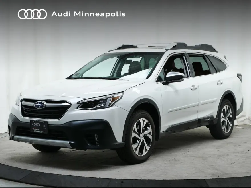 2020 Subaru Outback Touring XT photo 1