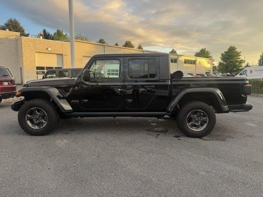 2020 Jeep Gladiator Rubicon photo 1