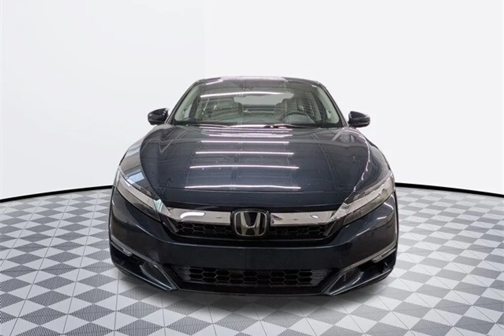 2018 Honda Clarity Plug-In Hybrid Touring photo 1