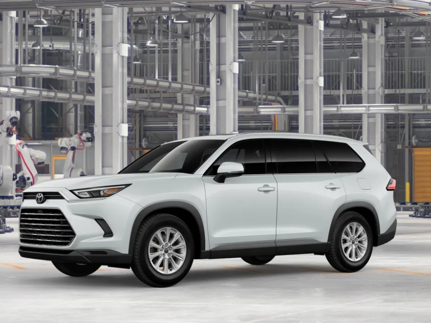 2026 Toyota Highlander Hybrid XLE photo 1