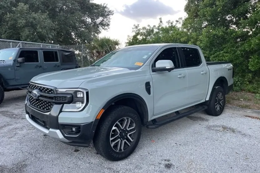 2024 Ford Ranger Lariat photo 1