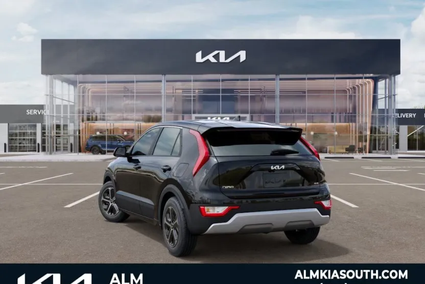 2025 Kia Niro LX photo 1