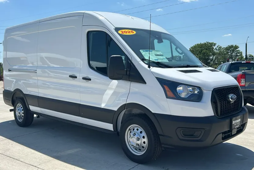 2025 Ford Transit Cargo Van photo 1