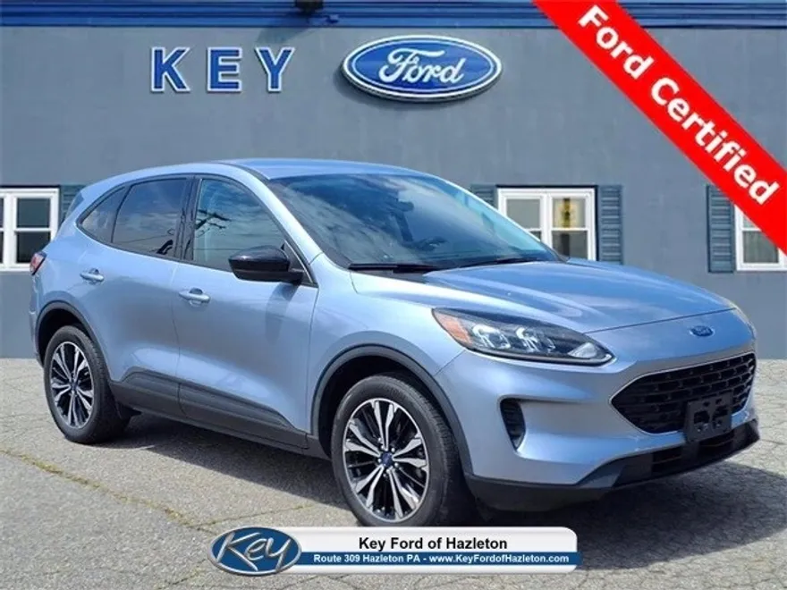 2022 Ford Escape SE photo 1