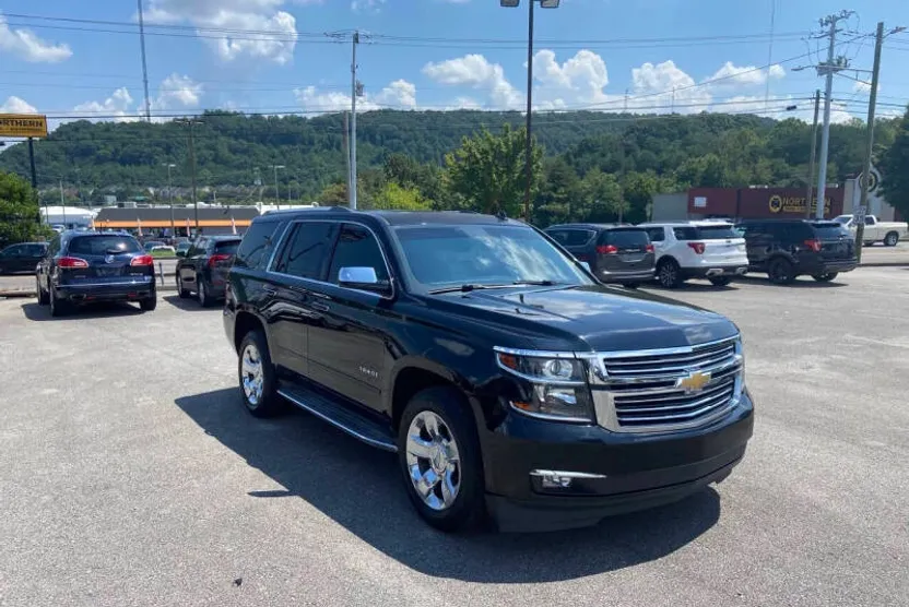 2015 Chevrolet Tahoe LTZ photo 1