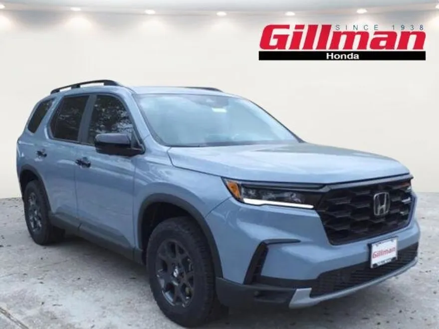 2025 Honda Pilot TrailSport photo 1