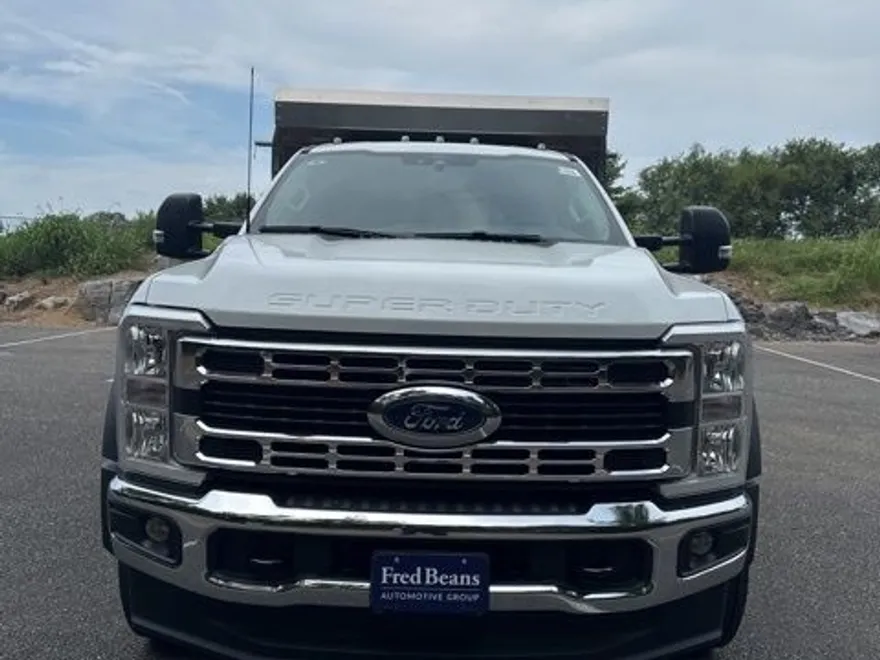 2025 Ford F-450 XL photo 1