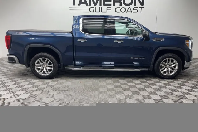 2021 Gmc Sierra 1500 SLT photo 1