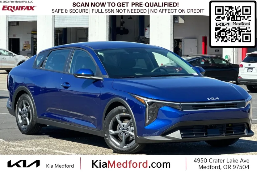 2025 Kia K4 LXS photo 1