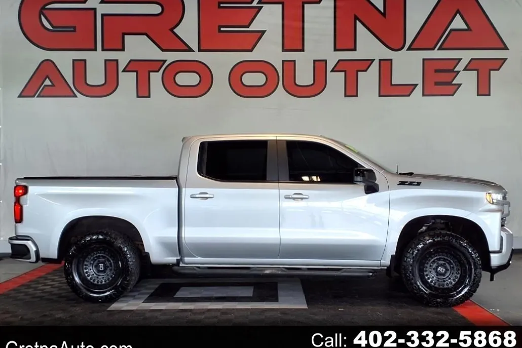 2019 Chevrolet Silverado 1500 RST photo 1
