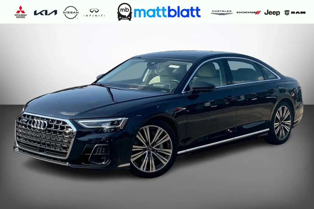 2022 Audi A8 L 55 photo 1