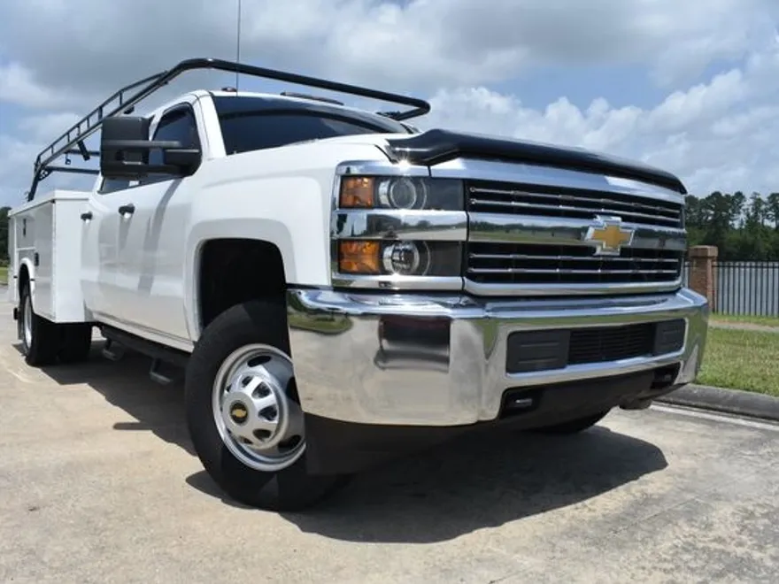 2017 Chevrolet Silverado 3500HD Work Truck photo 1