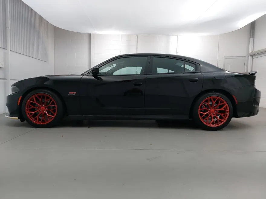 2022 Dodge Charger R/T Scat Pack photo 1