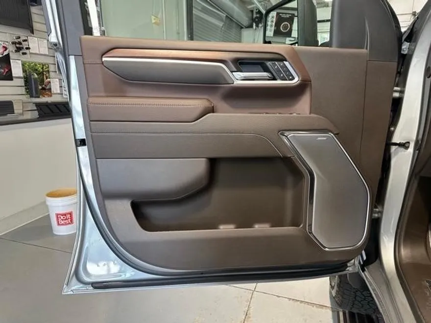 2025 Gmc Sierra 2500 HD Denali photo 1