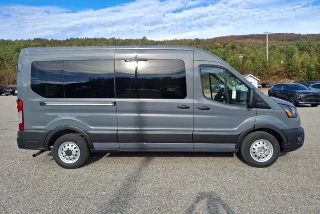2025 Ford Transit photo 1