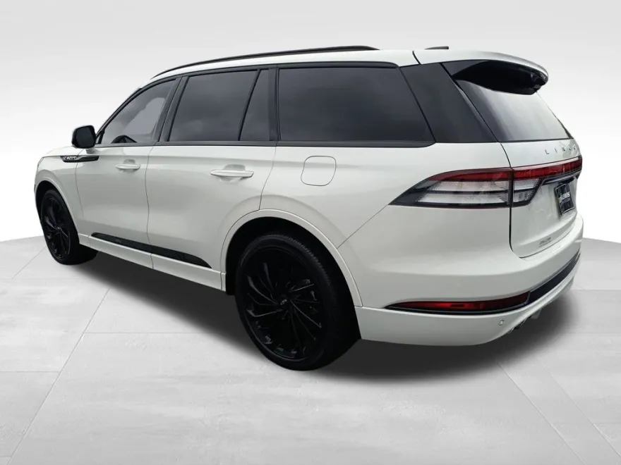 2025 Lincoln Aviator Reserve photo 1