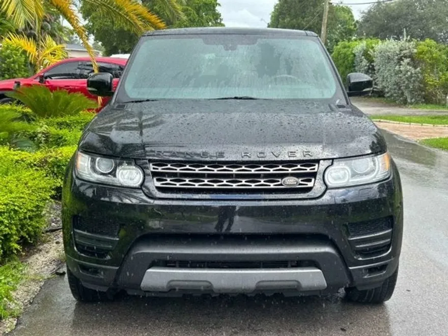 2014 Land Rover Range Rover Sport SE photo 1