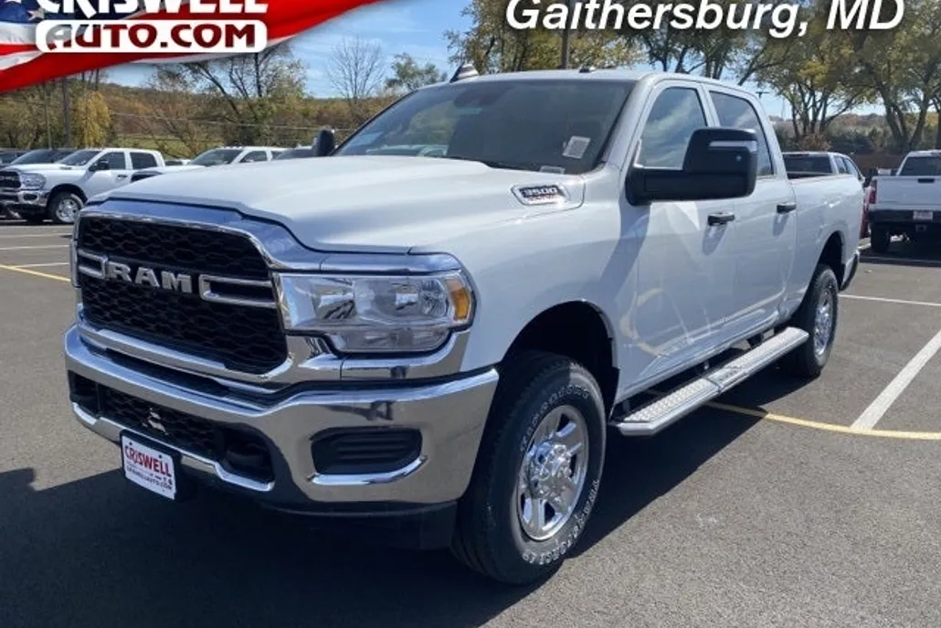 2023 Ram 3500 Tradesman photo 1