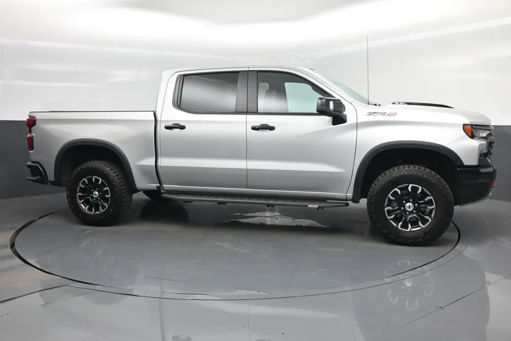 2022 Chevrolet Silverado 1500 ZR2 photo 1