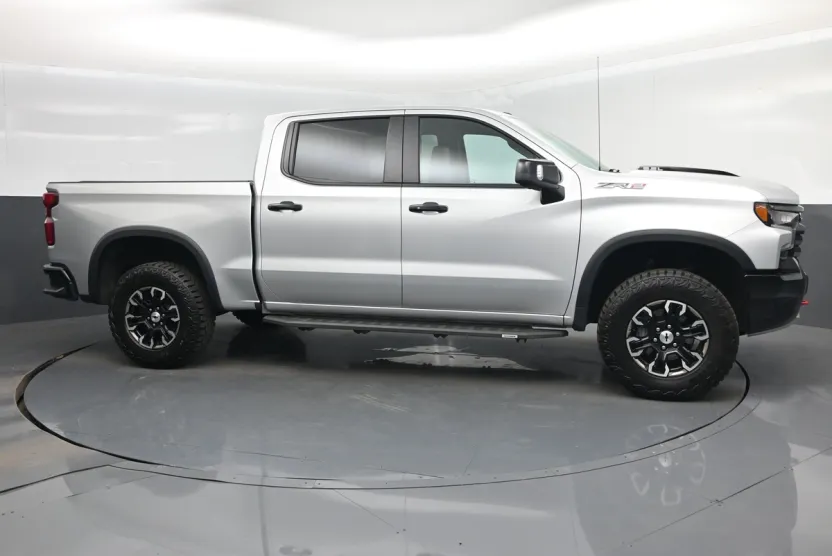 2022 Chevrolet Silverado 1500 ZR2 photo 1
