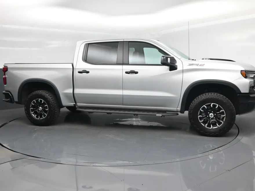 2022 Chevrolet Silverado 1500 ZR2 photo 1